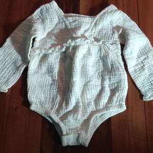 Grayson Mini 12 Months Baby Girls Muslin Off-White Long Sleeve Bubble Romper